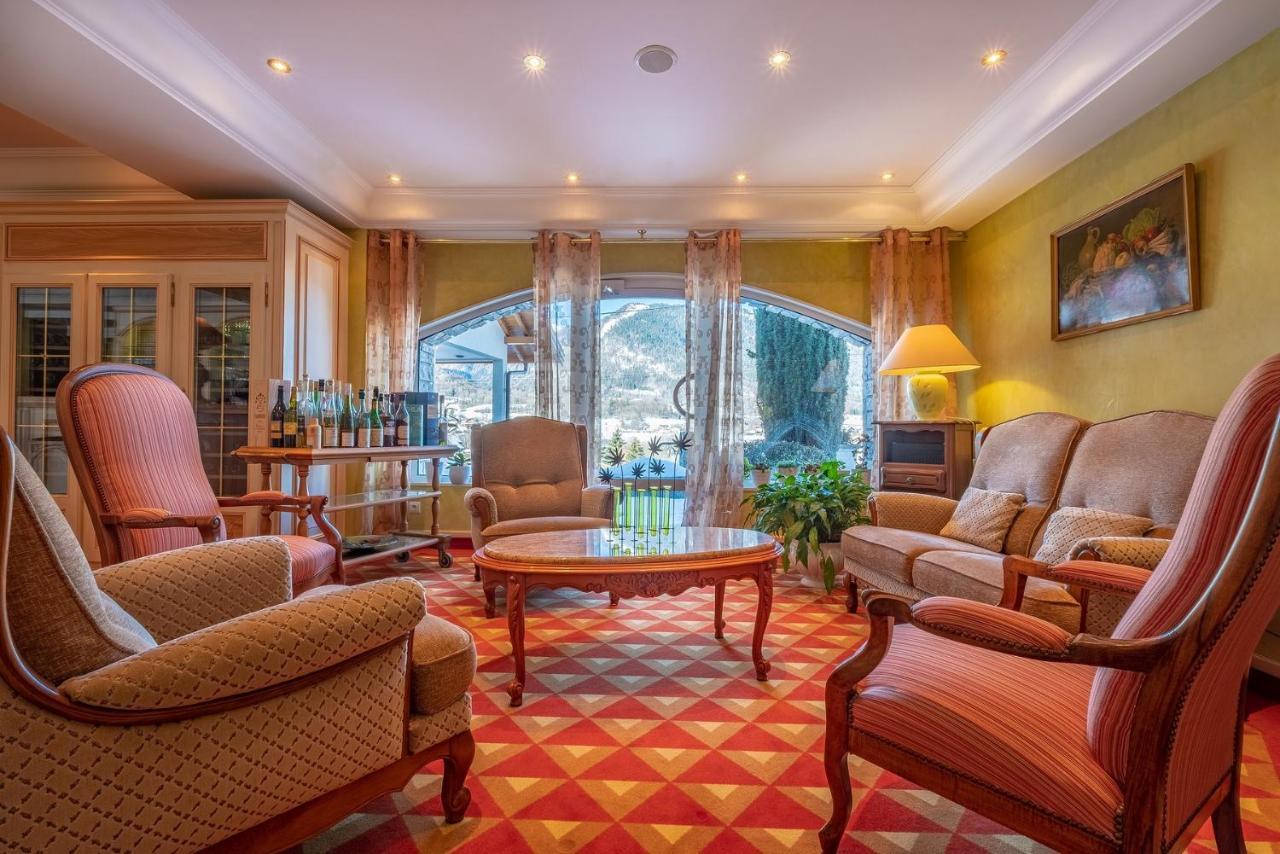 Au Gay Sejour Hotel Faverges Luaran gambar