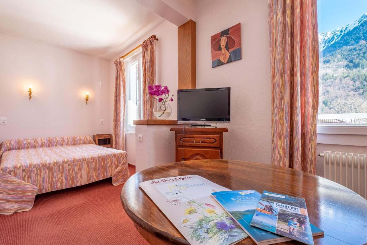 Au Gay Sejour Hotel Faverges Luaran gambar