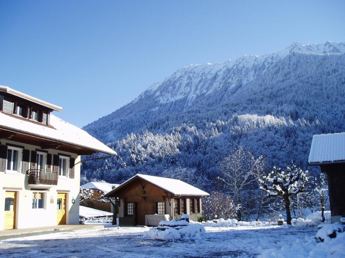 Au Gay Sejour Hotel Faverges Luaran gambar