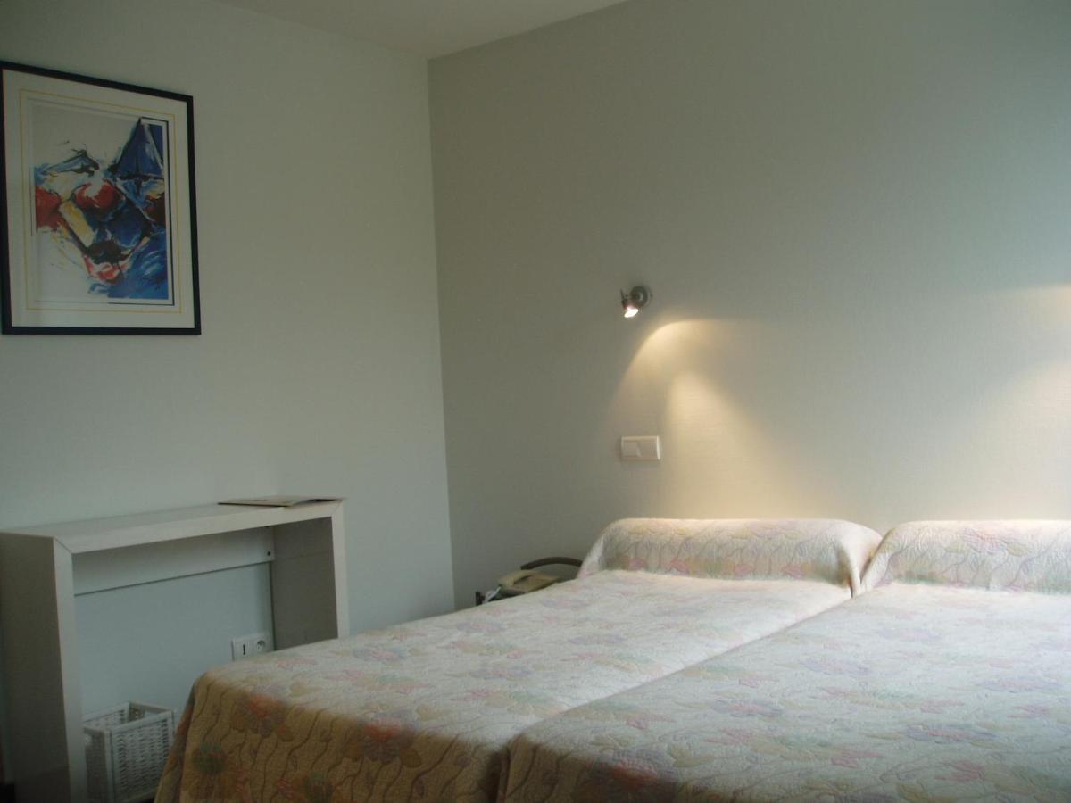 Au Gay Sejour Hotel Faverges Luaran gambar