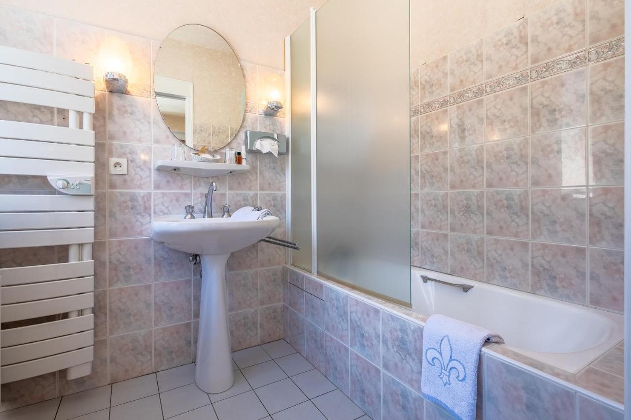 Au Gay Sejour Hotel Faverges Luaran gambar