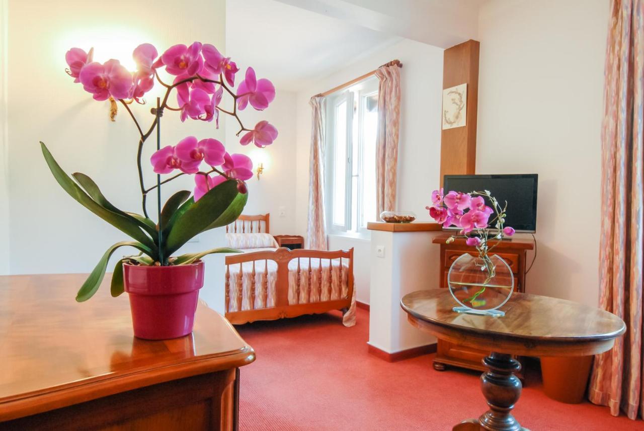 Au Gay Sejour Hotel Faverges Luaran gambar